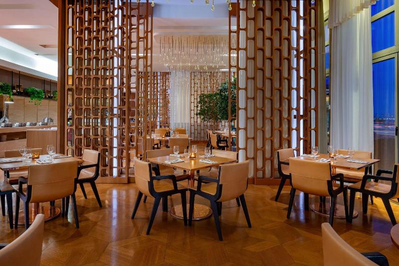 Sheraton Baku Intourist - Restoran
