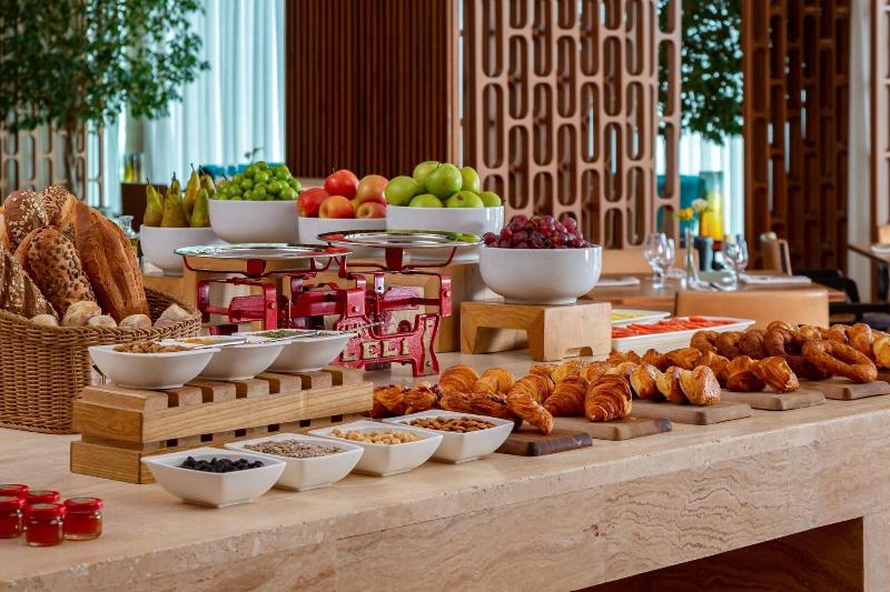 Sheraton Baku Intourist - Restoran
