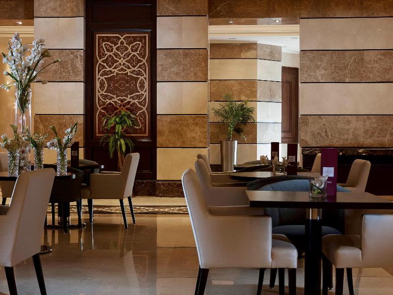 Pullman Zamzam Madinah - Bar