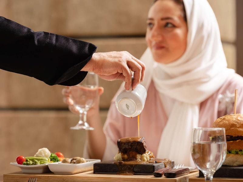 Pullman Zamzam Madinah - Restoran