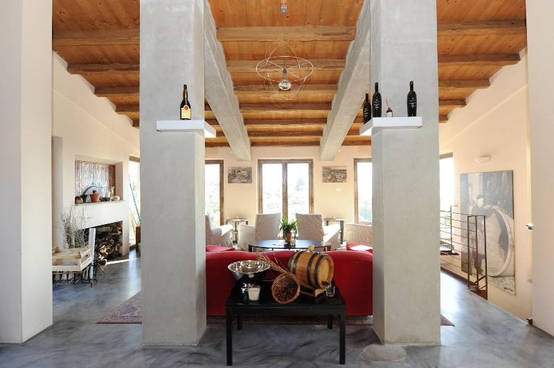 Tenuta San Pietro - Lobi