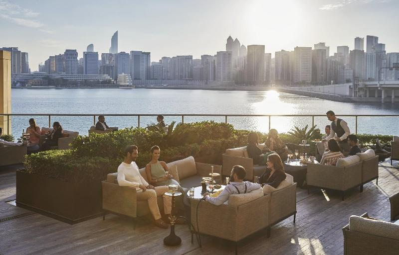 Four Seasons Hotel Abu Dhabi at Al Maryah Island - Bar
