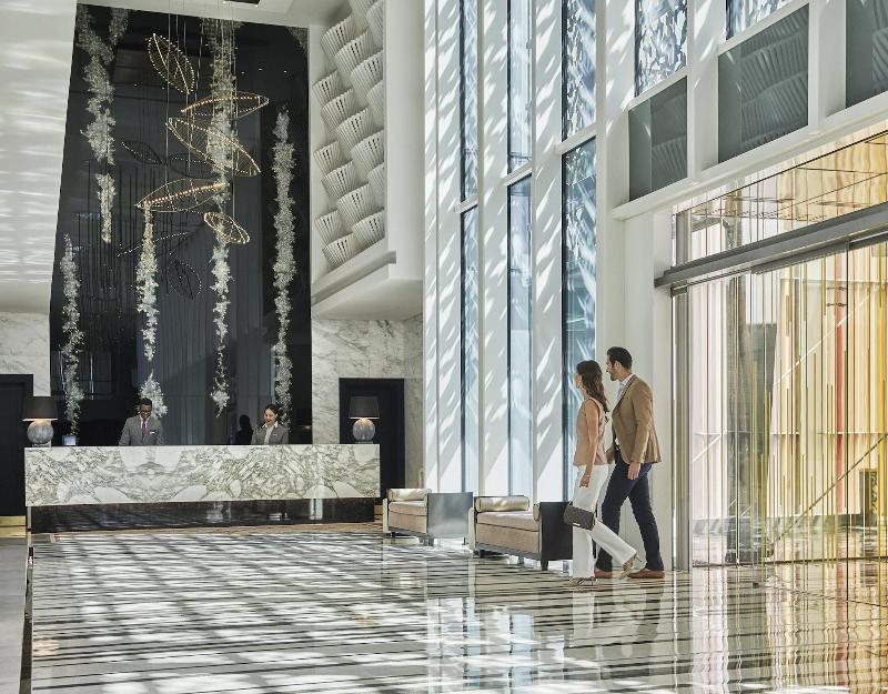 Four Seasons Hotel Abu Dhabi at Al Maryah Island - Lobi