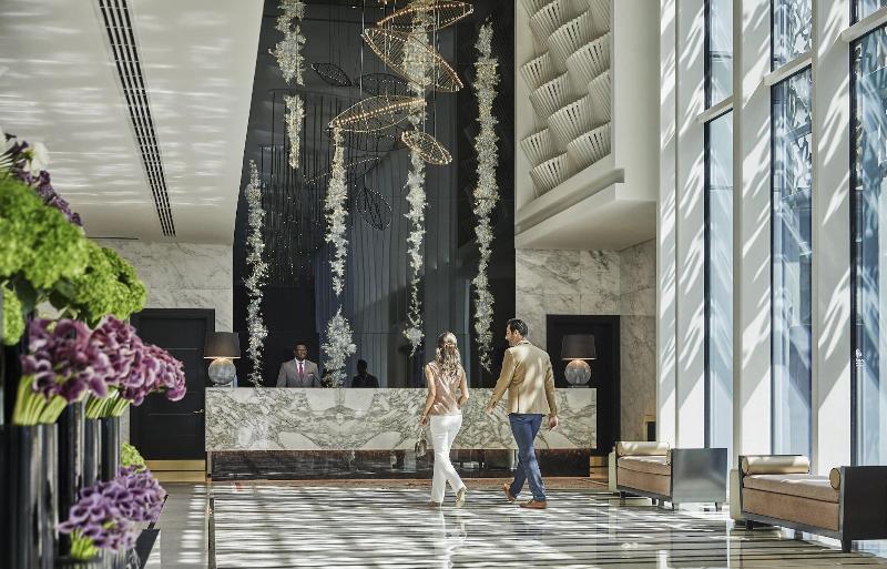 Four Seasons Hotel Abu Dhabi at Al Maryah Island - Lobi