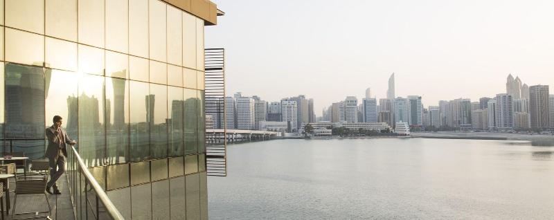 Four Seasons Hotel Abu Dhabi at Al Maryah Island - Toplantı