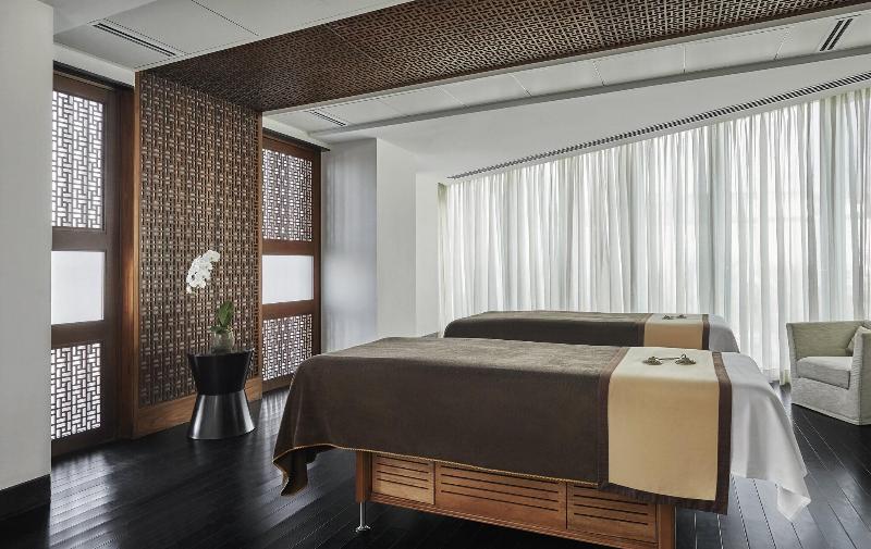 Four Seasons Hotel Abu Dhabi at Al Maryah Island - Aktivite