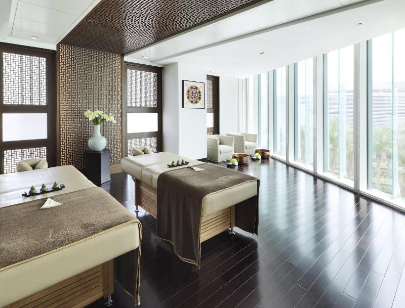 Four Seasons Hotel Abu Dhabi at Al Maryah Island - Aktivite