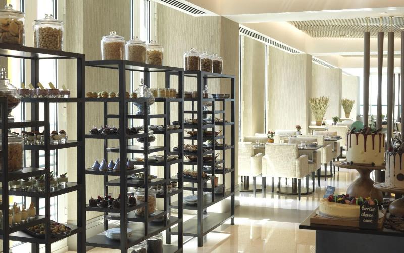 Four Seasons Hotel Abu Dhabi at Al Maryah Island - Restoran