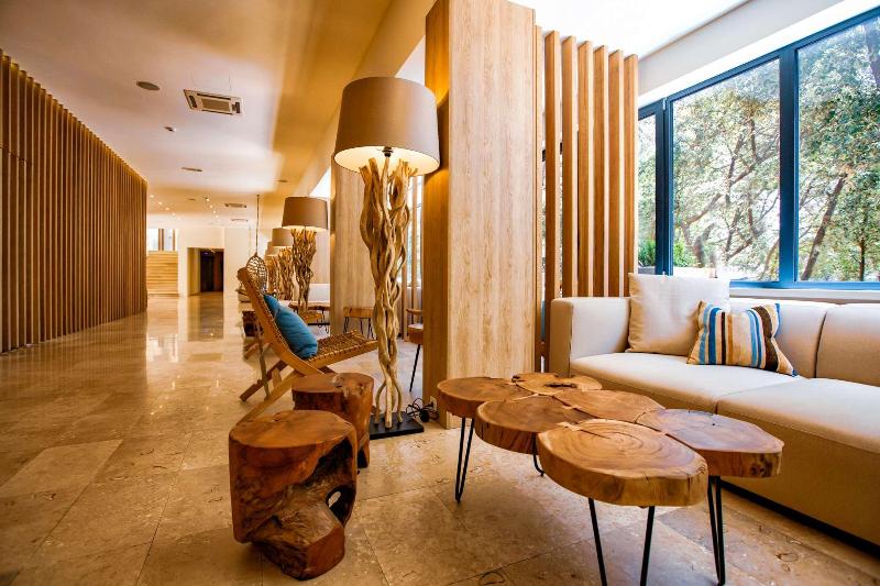 Aminess Senses Hvar Resort - Lobi