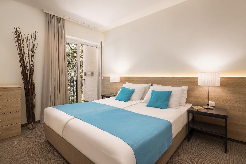Aminess Senses Hvar Resort - Oda