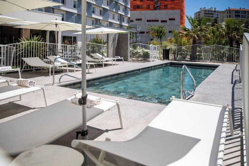Ac By Marriott Marseille Prado Velodrome - Havuz