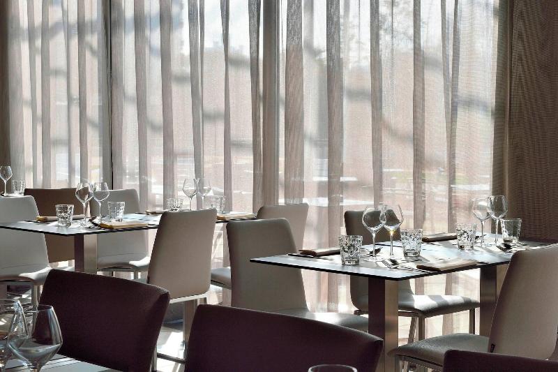 Ac By Marriott Marseille Prado Velodrome - Restoran