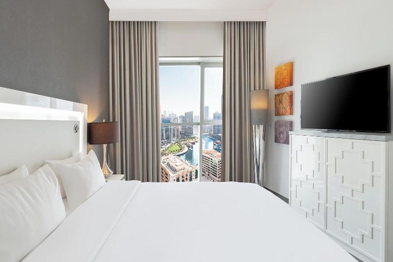 The First Collection Dubai Marina - Oda