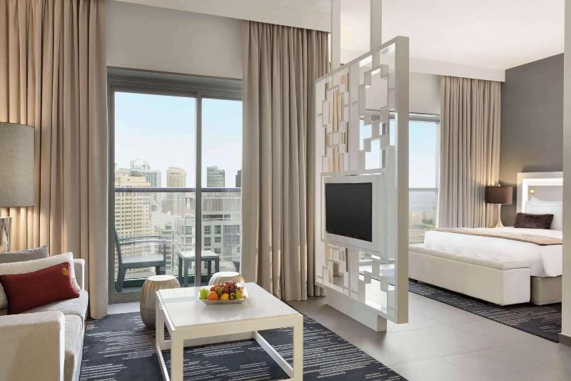 The First Collection Dubai Marina - Oda
