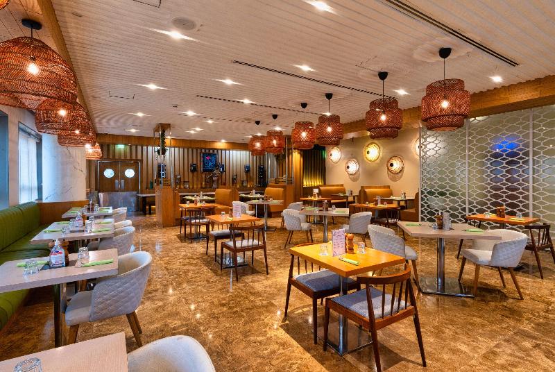 The First Collection Dubai Marina - Restoran