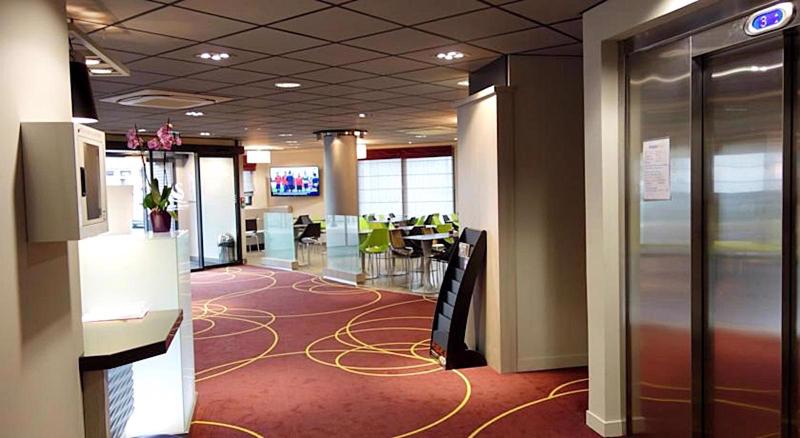 Adagio Aparthotel Paris Malakoff Chatillon - Lobi