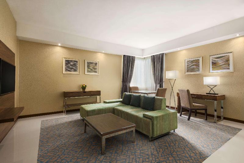 Howard Johnson Hotel Abu Dhabi - Oda