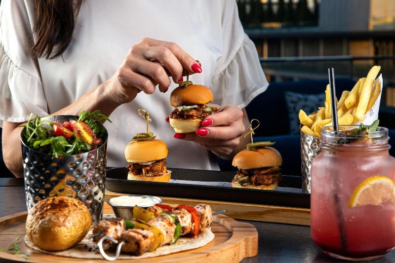 Amman Rotana - Bar