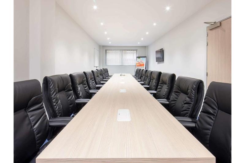 ibis Styles London Heathrow Airport - Toplantı