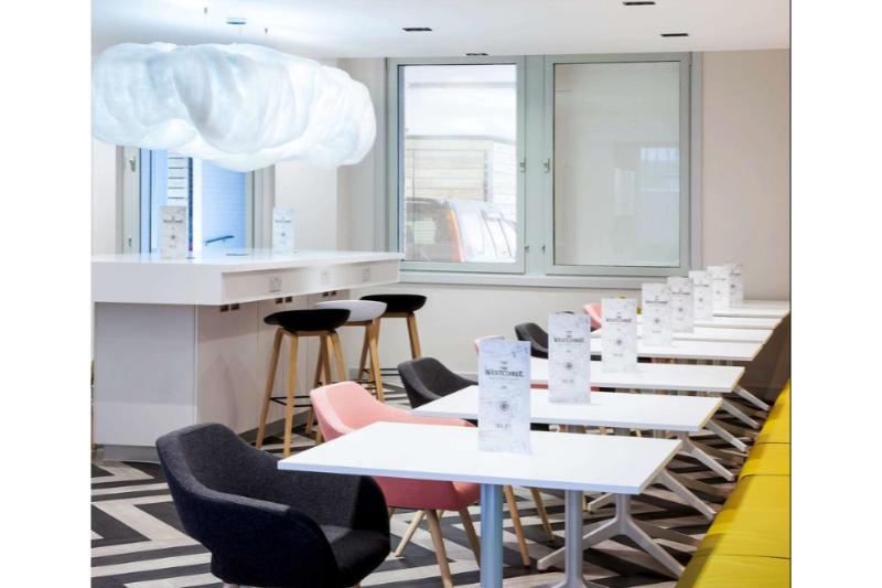 ibis Styles London Heathrow Airport - Restoran