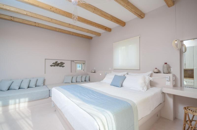 Antony Suites And Residences - Genel