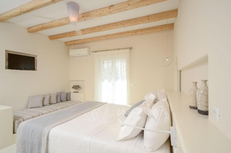 Antony Suites And Residences - Oda