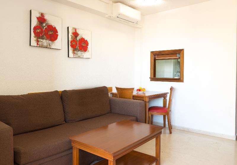 Apartamentos  Gemelos Beninter - Oda