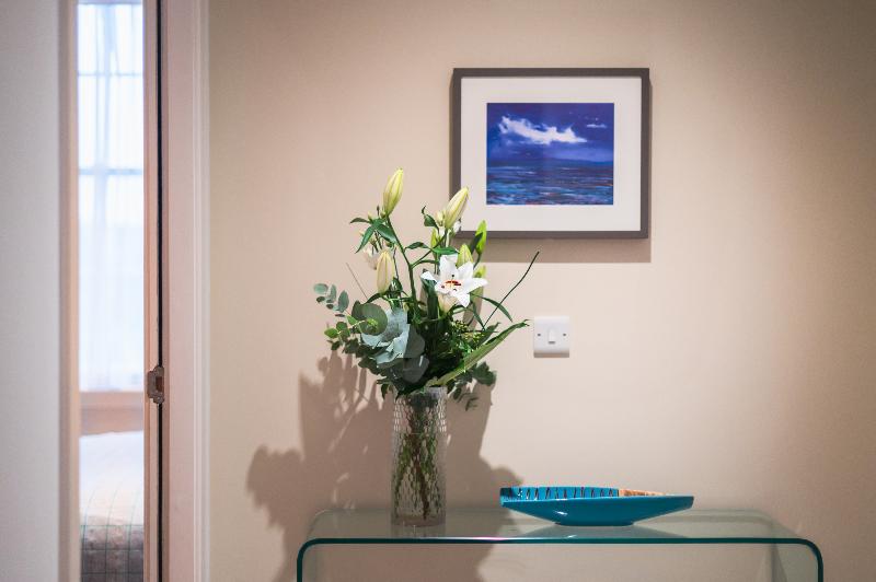 BRAID APARTMENTS BY MANSLEY - Oda