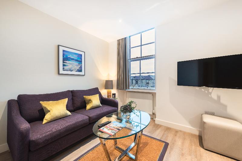 BRAID APARTMENTS BY MANSLEY - Oda