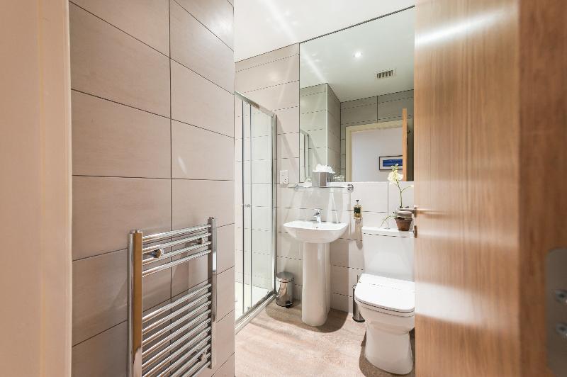 BRAID APARTMENTS BY MANSLEY - Oda