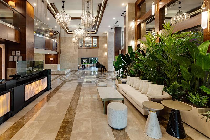 Doubletree By Hilton Van - Lobi