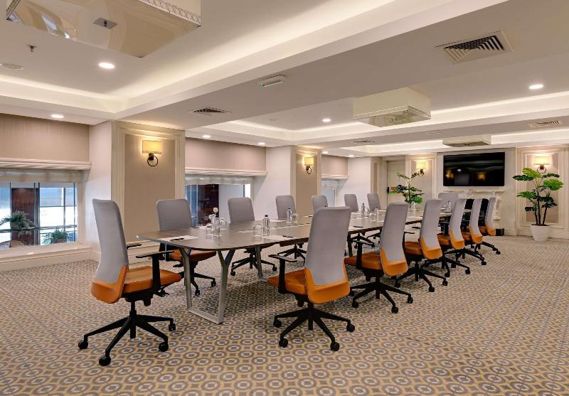 Doubletree By Hilton Van - Toplantı