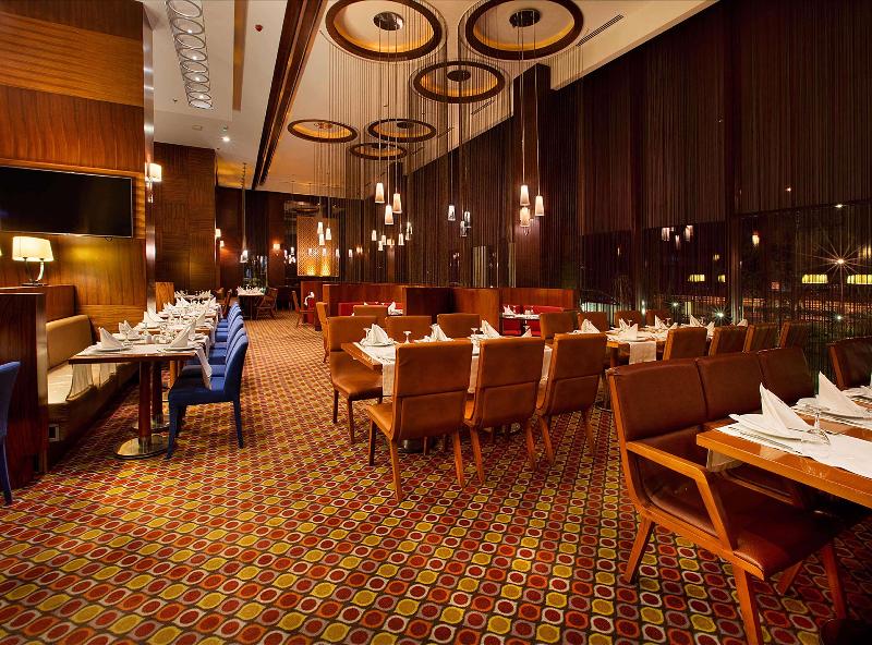 Doubletree By Hilton Van - Restoran