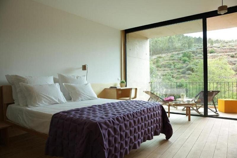 Colmeal Countryside Hotel - Oda