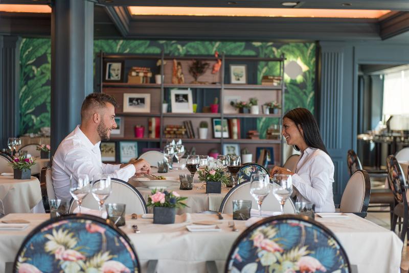 Grand Hôtel Les Flamants Roses - Restoran