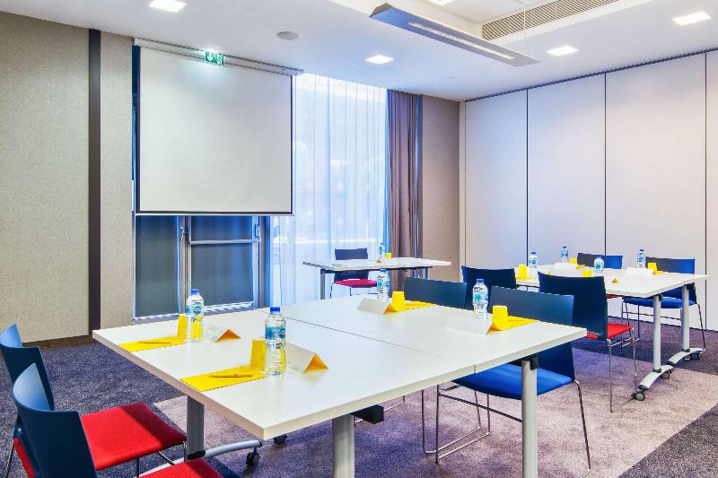 Golden Tulip Marseille Euromed - Toplantı