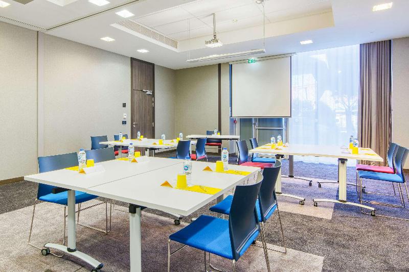 Golden Tulip Marseille Euromed - Toplantı