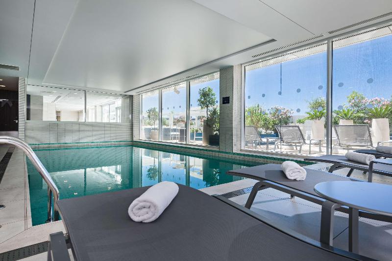 Golden Tulip Marseille Euromed - Havuz