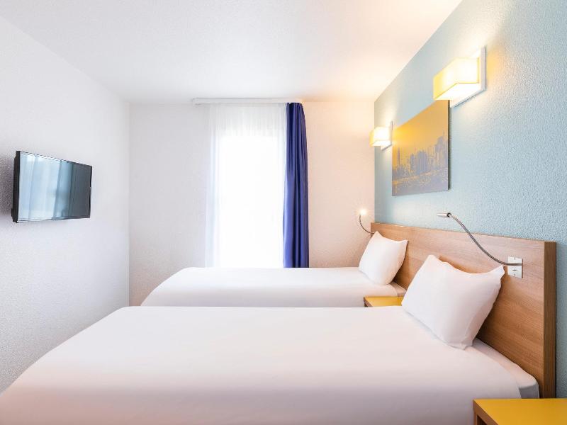 Aparthotel Adagio access La Défense Place Charras - Genel