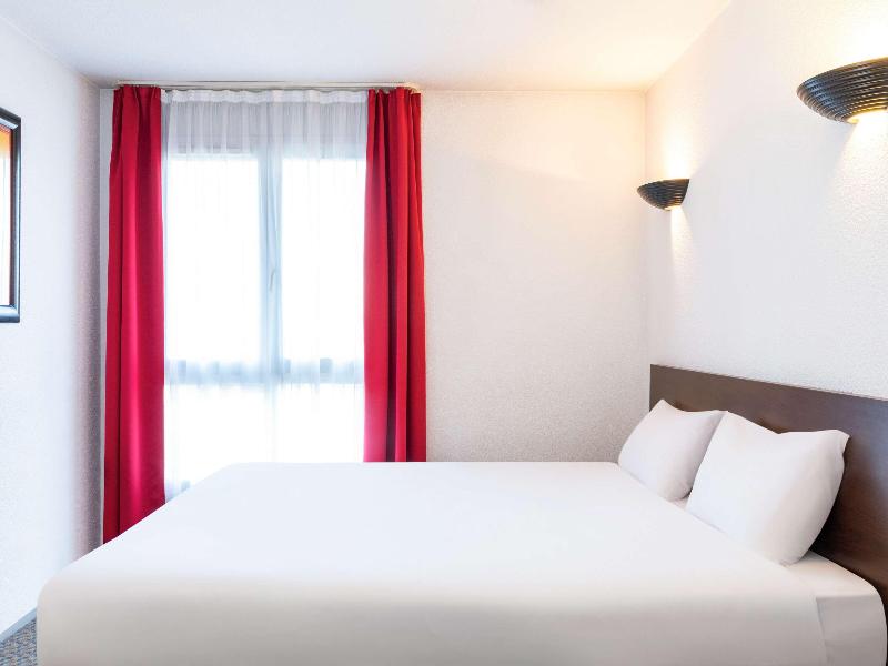 Aparthotel Adagio access La Défense Place Charras - Oda