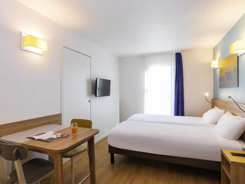 Aparthotel Adagio access La Défense Place Charras - Oda