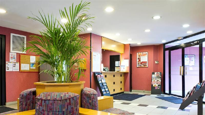Aparthotel Adagio Access Paris Maisons-Alfort - Lobi