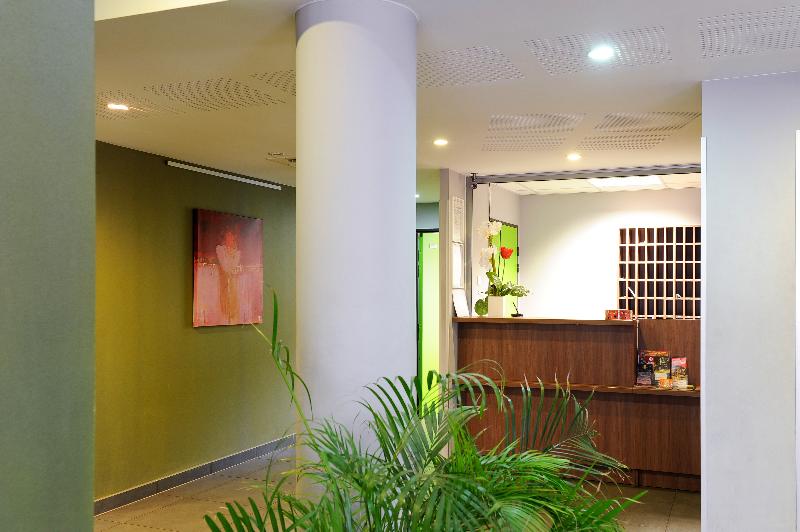 Appart-Hotel Mer & Golf City Perpignan Centre - Lobi