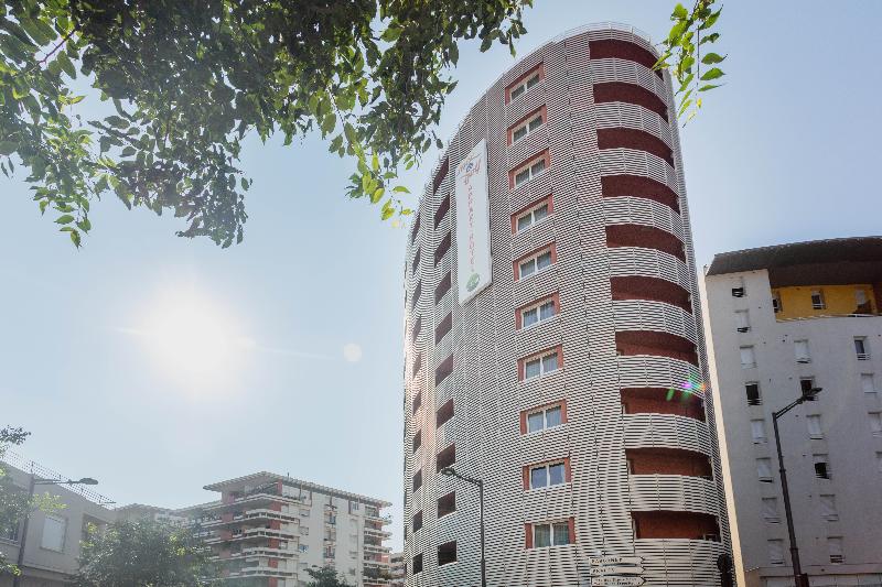 Appart-Hotel Mer & Golf City Perpignan Centre - Genel