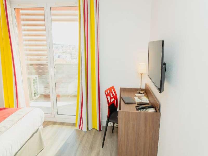 Appart-Hotel Mer & Golf City Perpignan Centre - Oda
