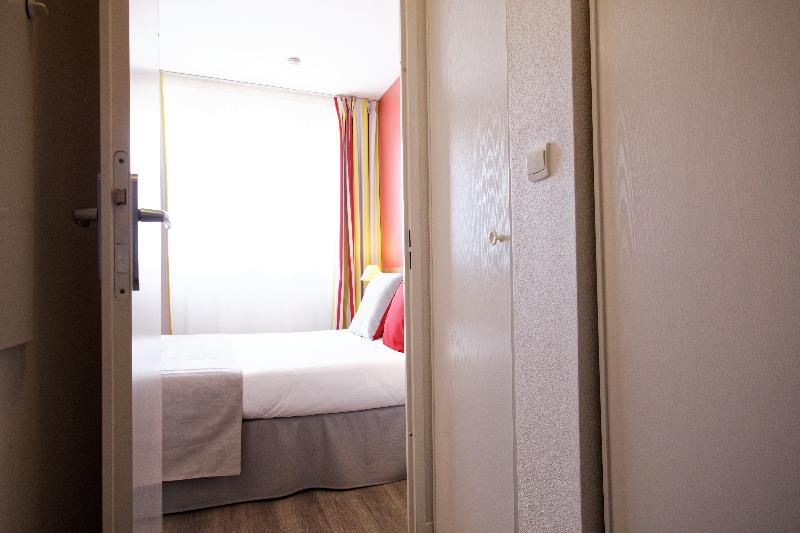 Appart-Hotel Mer & Golf City Perpignan Centre - Oda