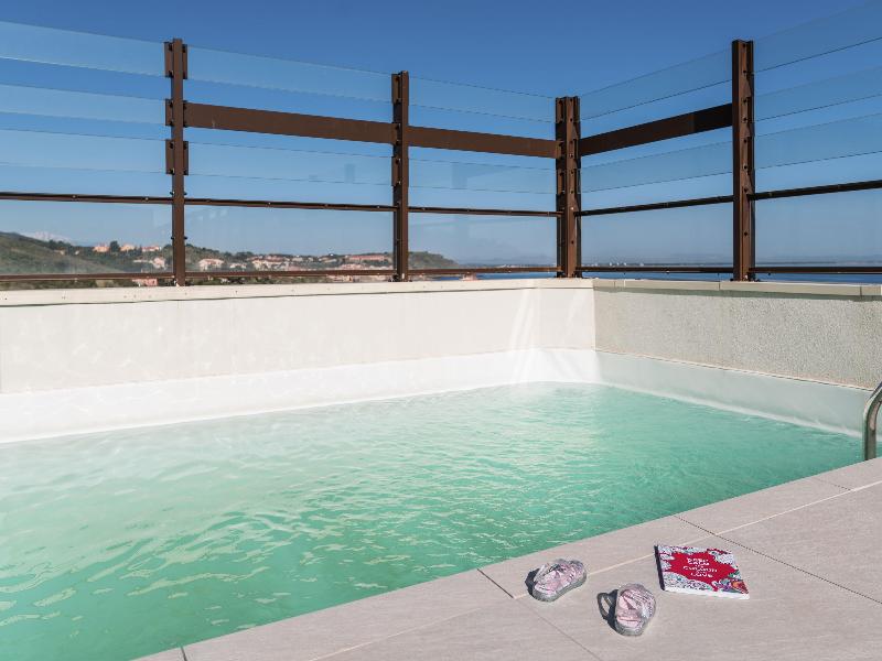 ibis Styles Collioure Port Vendres - Havuz