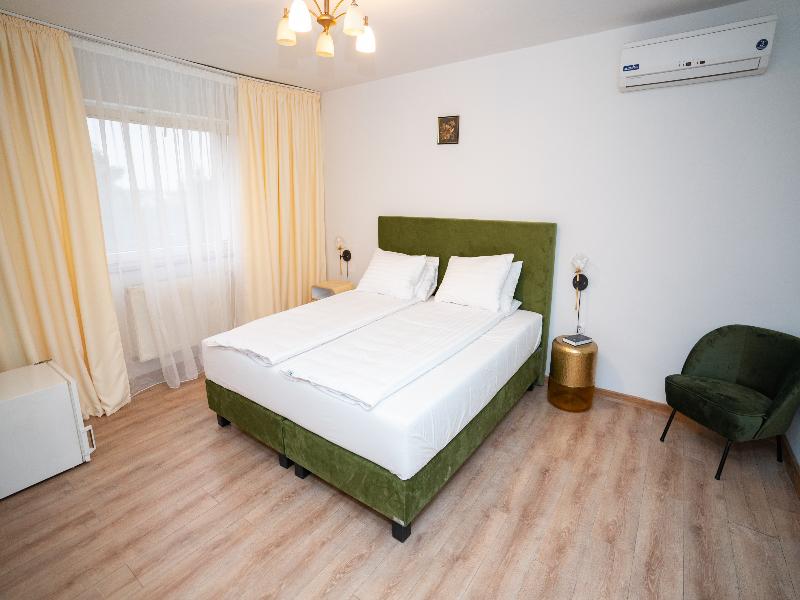 Hotel Royal Plaza - Oda