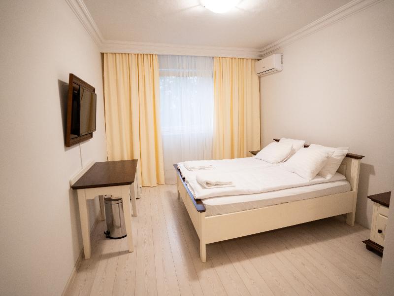 Hotel Royal Plaza - Oda