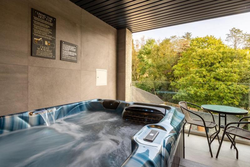 Lakes Hotel & Spa - Teras